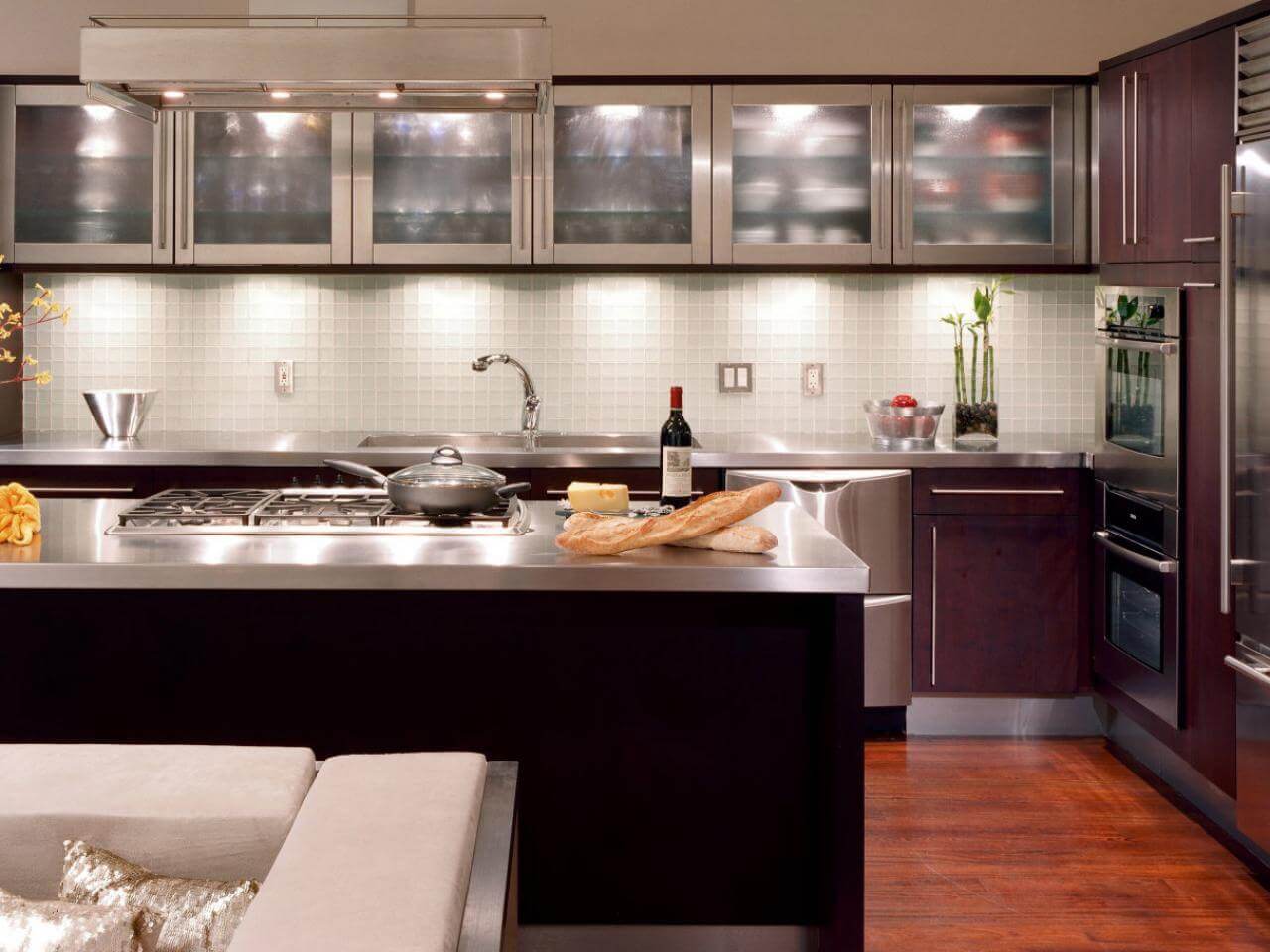 Modern Kitchen Cabinets with Glass Doors