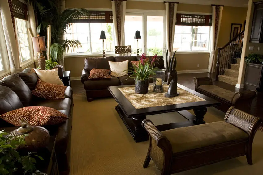 Brown Theme Living Room Design With Decor