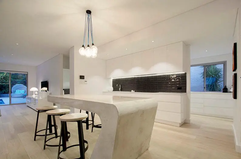 Kitchen design with curved island